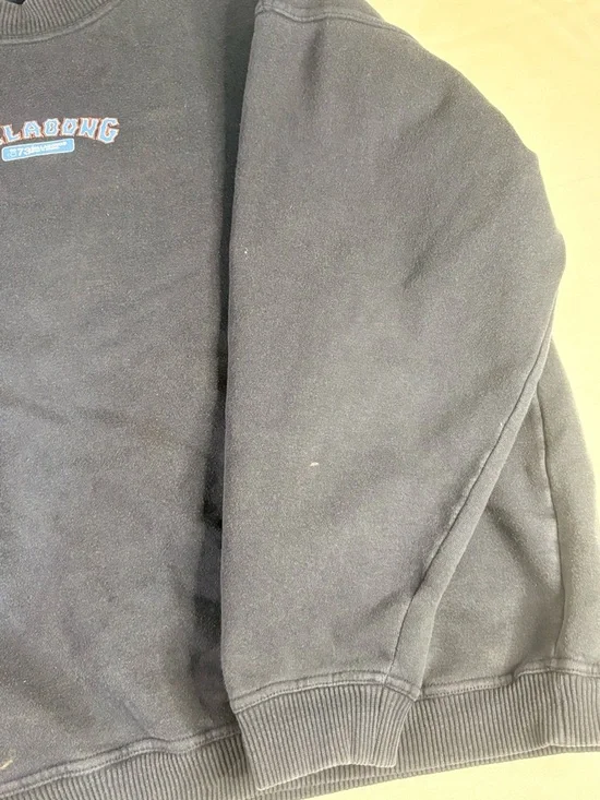 Vintage Women’s Billabong y2K Sweatshirt | 39.99 - Picture 5 of 8